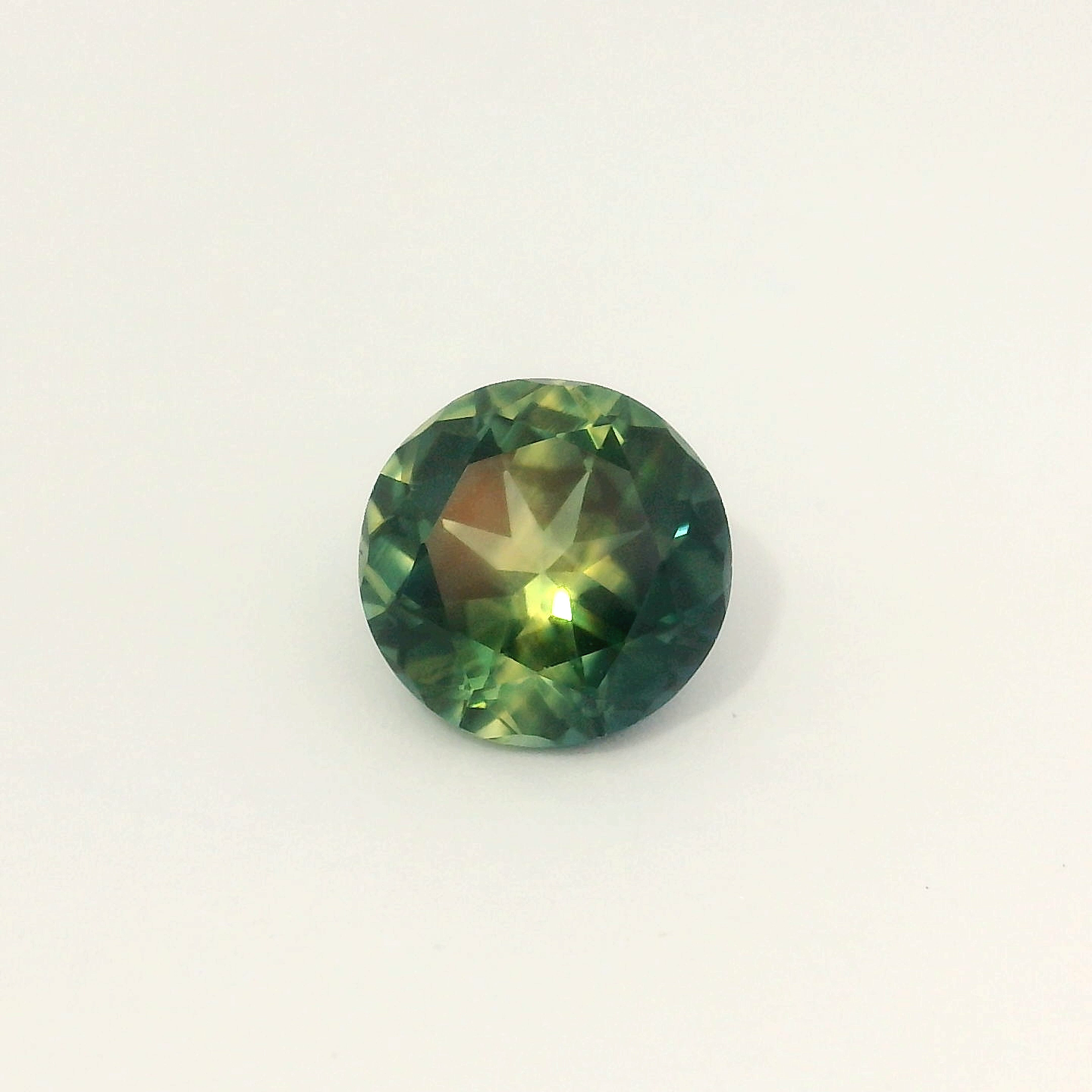 1.57ct Round Brilliant parti unheated QLD sapphire