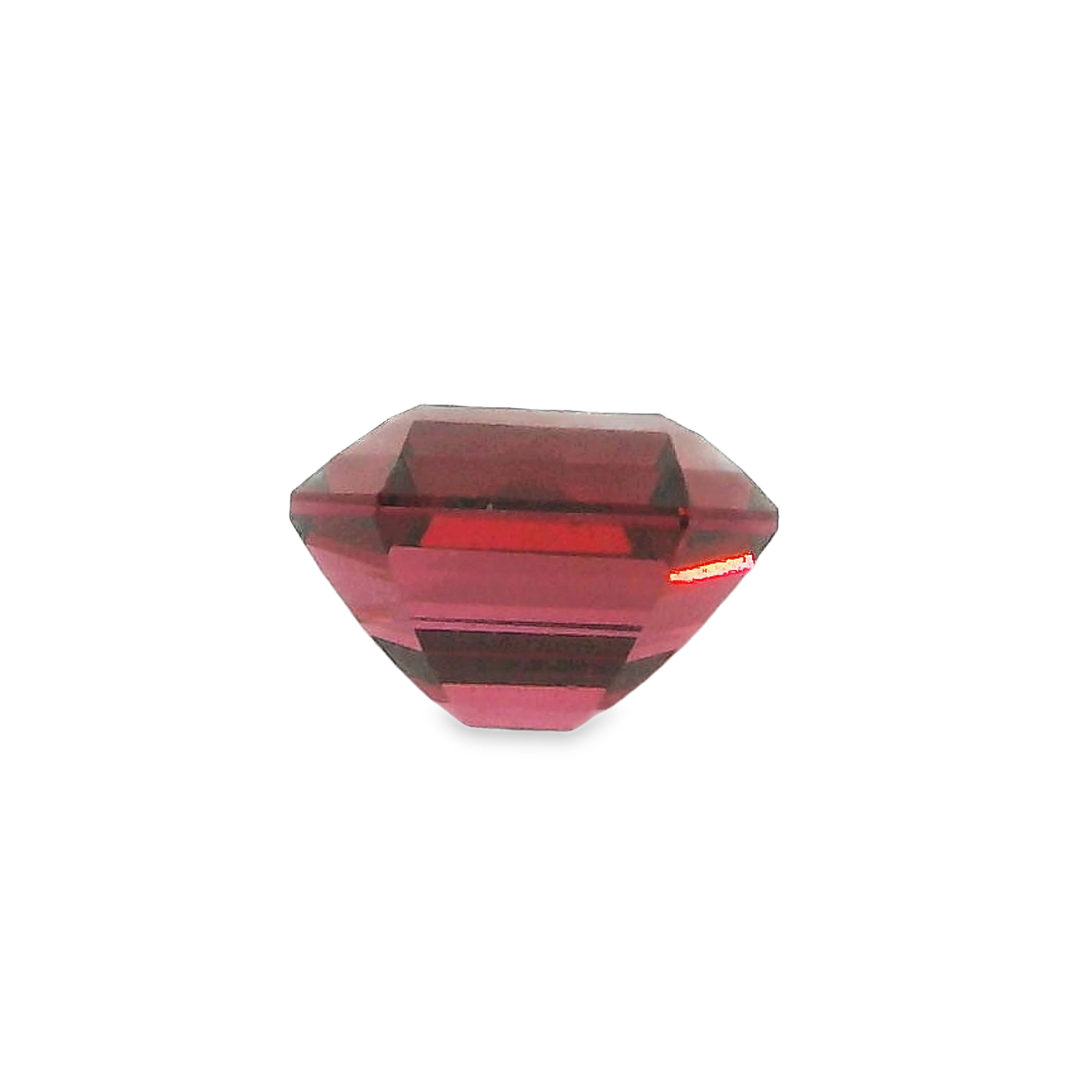 1.52ct , Pink Emerald cut Garnet
