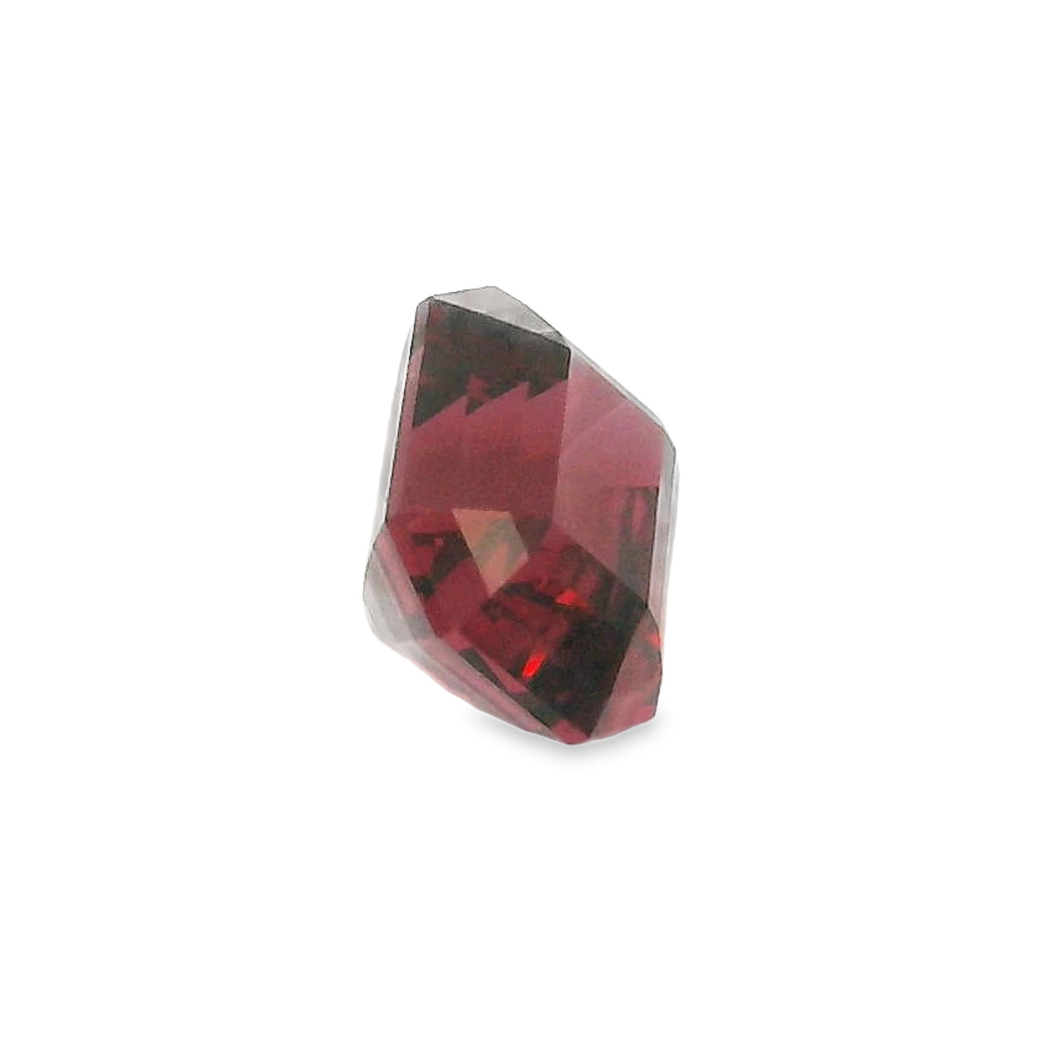 1.52ct , Pink Emerald cut Garnet