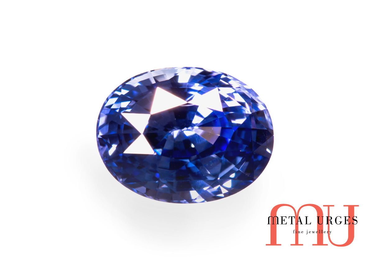 Blue oval cut sapphire Australia