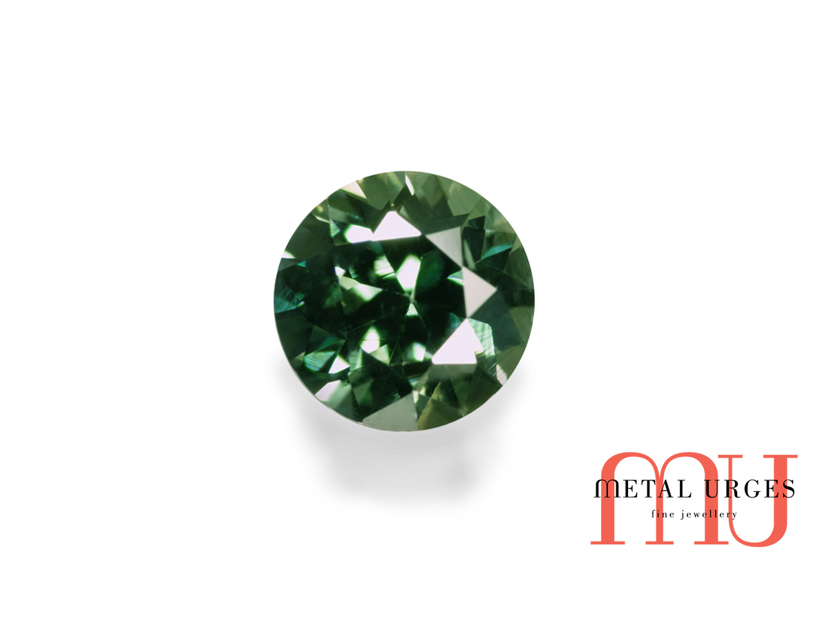 Round green sapphire, brilliant cut – Jewellers Hobart, Melbourne