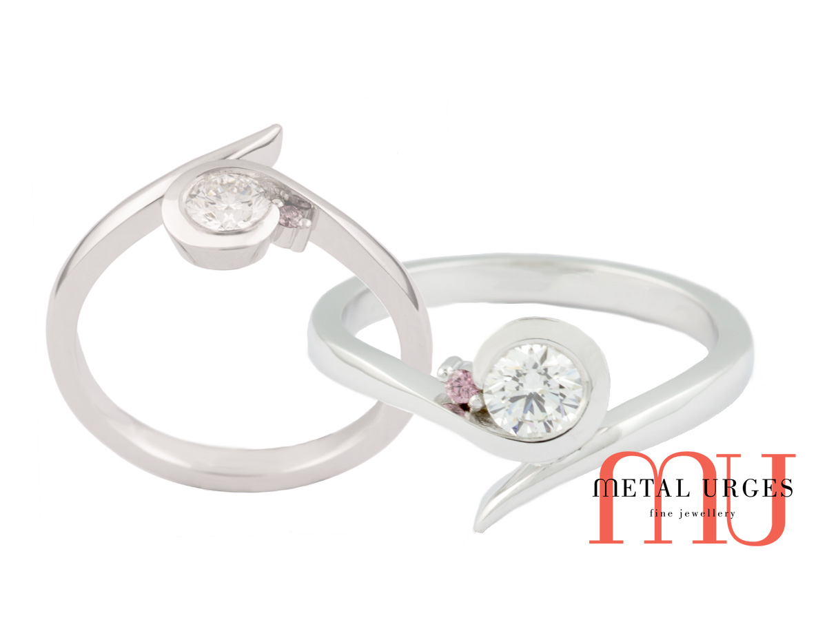 Jewellers Hobart, Australia, Argyle pink diamond ring whit GIA certified white diamond centre stone