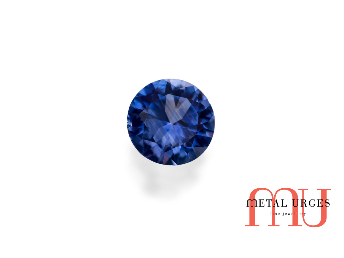 Round blue natural sapphire