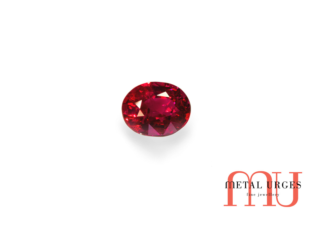 Natural ruby, oval cut