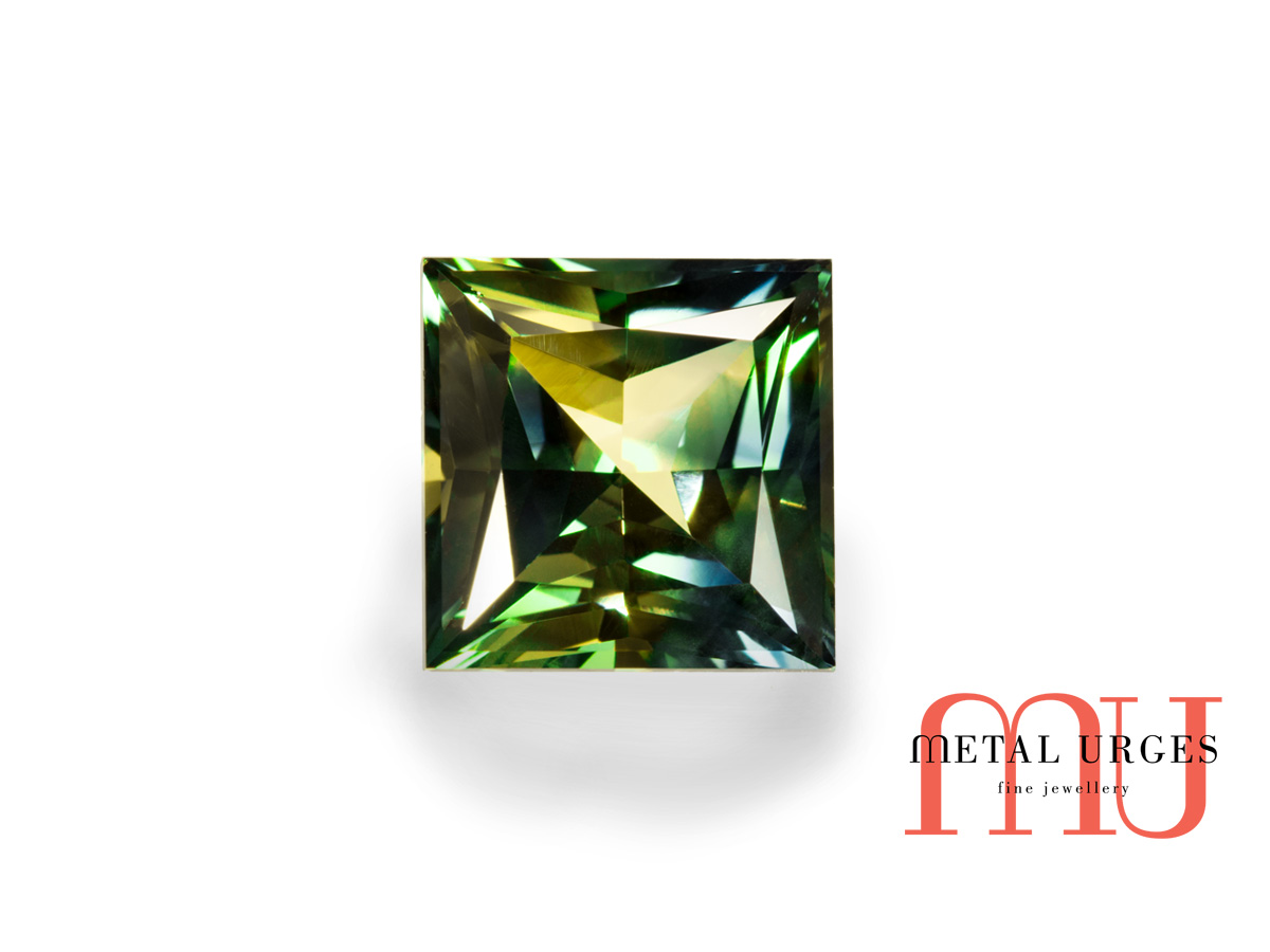 Green and yellow princess cut parti sapphire