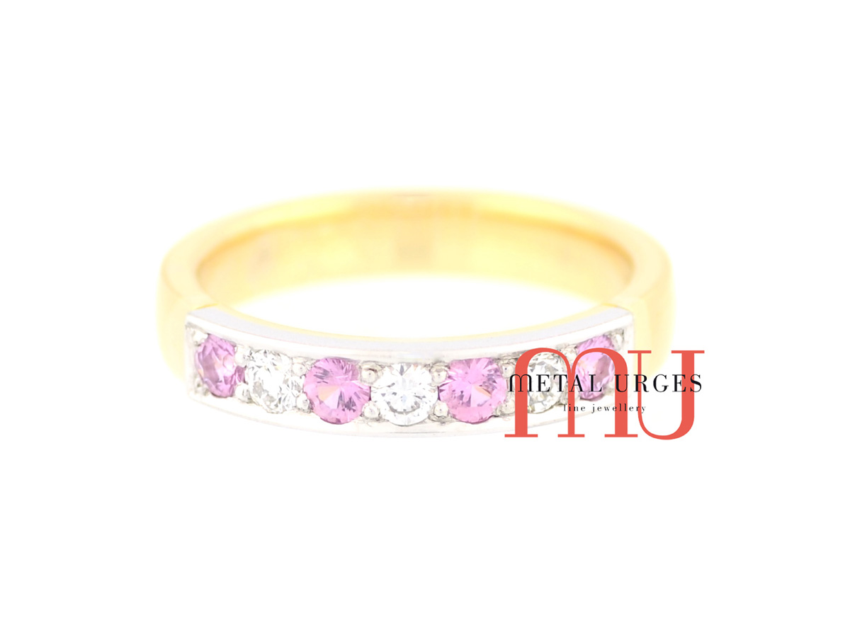 Pink diamond and 18ct gold wedding ring. Custom made in Australia.