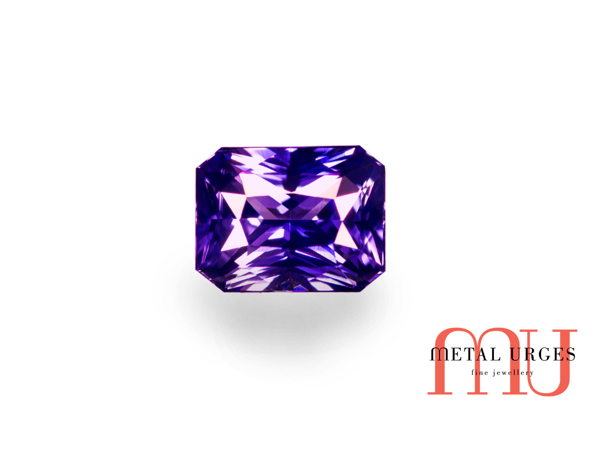 Purple sapphire, radiant cut
